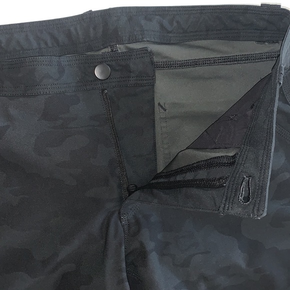 Lululemon Camo Daytrip Pants 6 - Picture 6 of 7